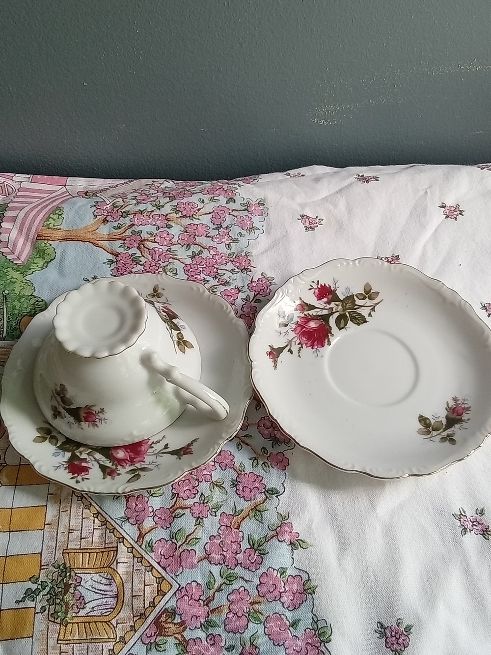 Royal Sealy China Pink Moss Rose‎ Teacup and Saucer Set Japan Vintage 3 Piece